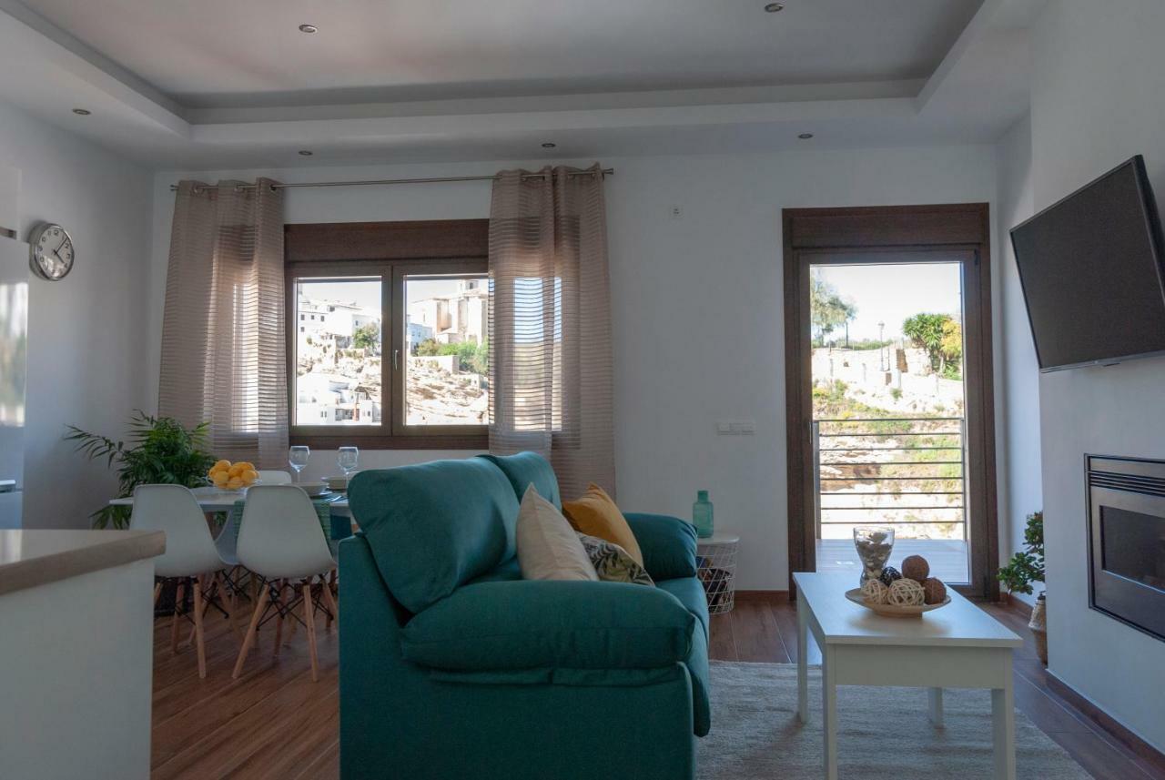 Apartamentos Cantareria, Jazmin. Setenil De Las Bodegas Екстериор снимка